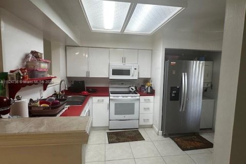 Copropriété à vendre à Margate, Floride: 2 chambres, 102.19 m2 № 1927236 - photo 10