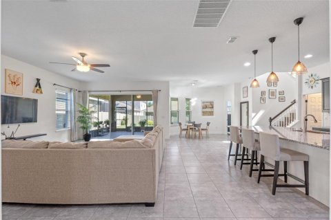 House in Winter Garden, Florida 5 bedrooms, 337.51 sq.m. № 1849374 - photo 29