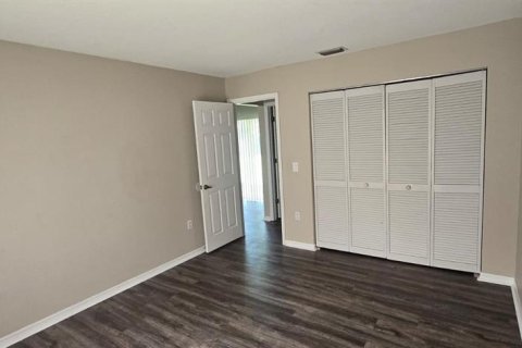 House in Port Charlotte, Florida 2 bedrooms, 99.41 sq.m. № 1910149 - photo 4