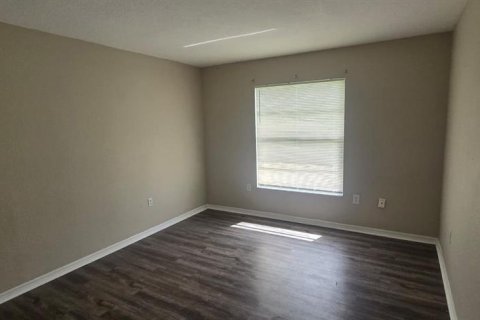 House in Port Charlotte, Florida 2 bedrooms, 99.41 sq.m. № 1910149 - photo 6