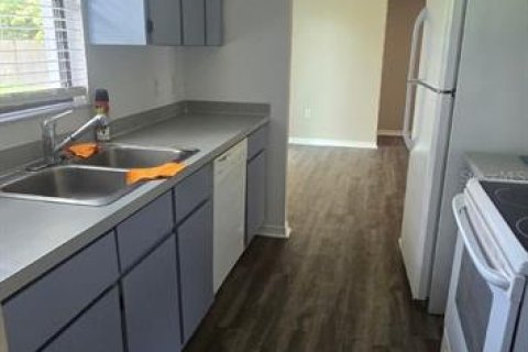 House in Port Charlotte, Florida 2 bedrooms, 99.41 sq.m. № 1910149 - photo 7