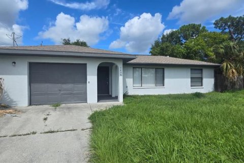 House in Port Charlotte, Florida 2 bedrooms, 99.41 sq.m. № 1910149 - photo 2