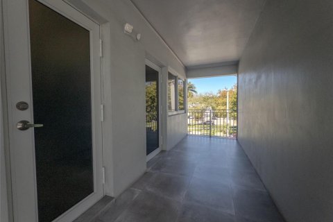 Купить кондоминиум в Норт-Майами, Флорида 3 комнаты, 69.68м2, № 2262312 - фото 5