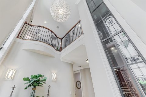 Купить таунхаус в Форт-Лодердейл, Флорида 3 комнаты, 378.11м2, № 2083342 - фото 5