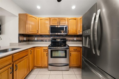 House in Sebring, Florida 2 bedrooms, 171.5 sq.m. № 2396937 - photo 12