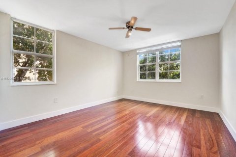 Condo in Aventura, Florida, 2 bedrooms  № 1781886 - photo 7