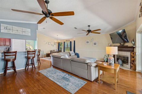 Villa ou maison à vendre à New Port Richey, Floride: 5 chambres, 271.18 m2 № 2151724 - photo 11