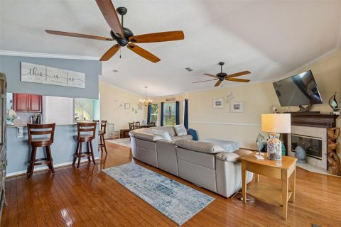 Villa ou maison à vendre à New Port Richey, Floride: 5 chambres, 271.18 m2 № 2151724 - photo 15