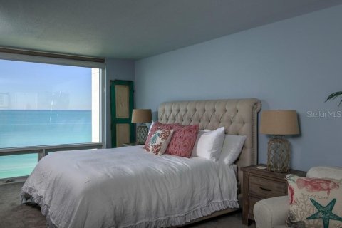 Condominio en alquiler en Longboat Key, Florida, 2 dormitorios, 136.57 m2 № 937242 - foto 17