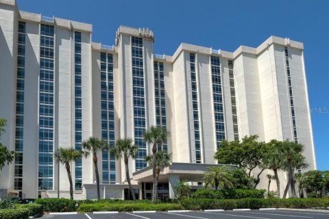 Condominio en alquiler en Longboat Key, Florida, 2 dormitorios, 136.57 m2 № 937242 - foto 5