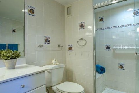 Condominio en alquiler en Longboat Key, Florida, 2 dormitorios, 136.57 m2 № 937242 - foto 25