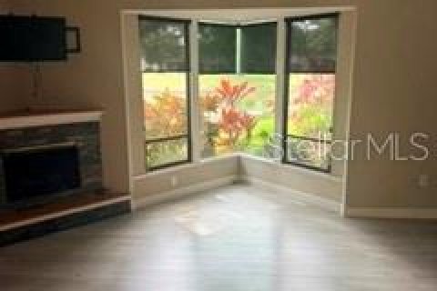Touwnhouse à louer à Palm Harbor, Floride: 3 chambres, 156.54 m2 № 2103449 - photo 3