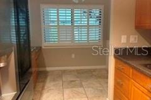 Touwnhouse à louer à Palm Harbor, Floride: 3 chambres, 156.54 m2 № 2103449 - photo 12