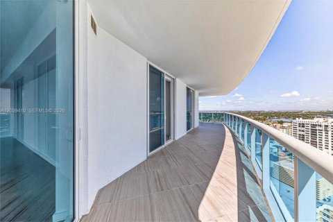Copropriété à louer à Hollywood, Floride: 3 chambres, 284.47 m2 № 2089406 - photo 5