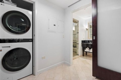Купить кондоминиум в Майами-Бич, Флорида 3 комнаты, 98.76м2, № 2147109 - фото 19