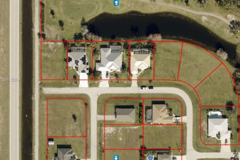 Terrain à vendre à Cape Coral, Floride № 1940610 - photo 1