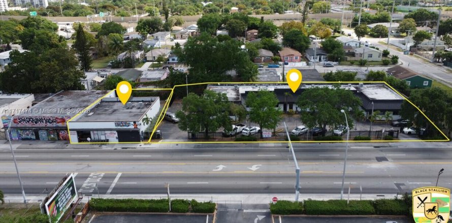 Коммерческая недвижимость в Майами, Флорида № 1984904