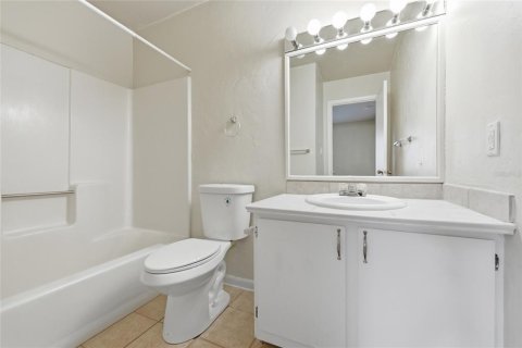 Купить кондоминиум в Гейнсвилл, Флорида 4 комнаты, 81.2м2, № 2091994 - фото 11