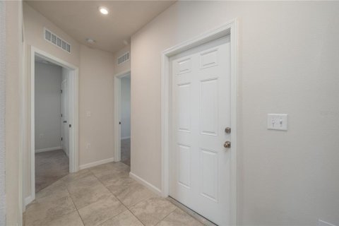Villa ou maison à vendre à Haines City, Floride: 3 chambres, 121.89 m2 № 2203674 - photo 3