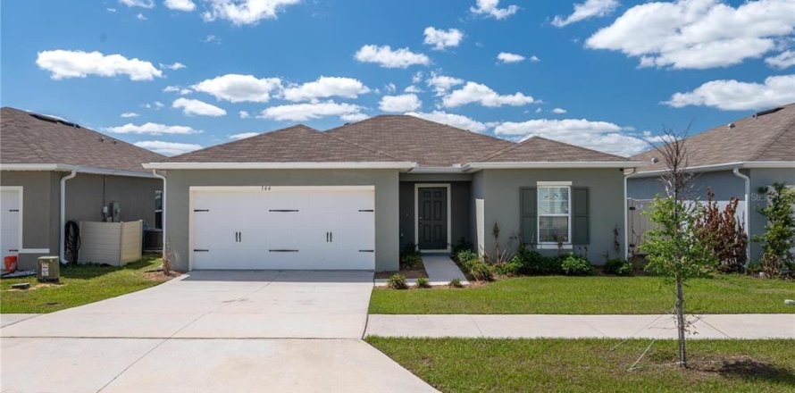 Villa ou maison à Haines City, Floride 3 chambres, 121.89 m2 № 2203674