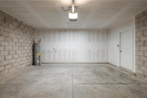 Villa ou maison à vendre à Haines City, Floride: 3 chambres, 121.89 m2 № 2203674 - photo 25