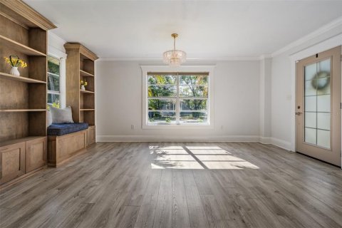 Villa ou maison à louer à Tampa, Floride: 3 chambres, 188.78 m2 № 2386633 - photo 9