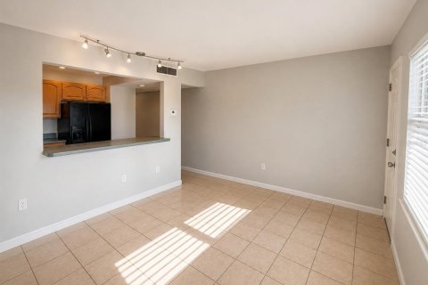 Condo in Clearwater, Florida, 1 bedroom  № 2209228 - photo 4