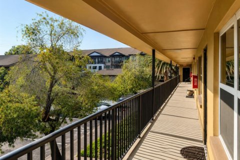Condo in Clearwater, Florida, 1 bedroom  № 2209228