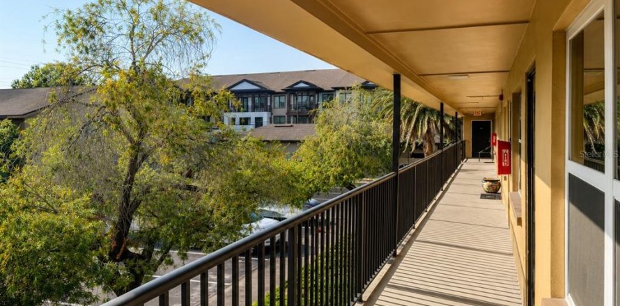 Condo in Clearwater, Florida, 1 bedroom  № 2209228