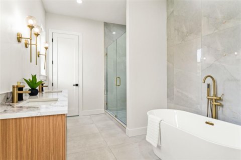 Casa en venta en Seminole, Florida, 4 dormitorios, 249.72 m2 № 2133476 - foto 21