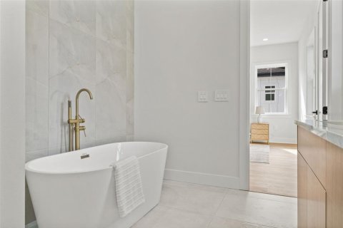 Casa en venta en Seminole, Florida, 4 dormitorios, 249.72 m2 № 2133476 - foto 26