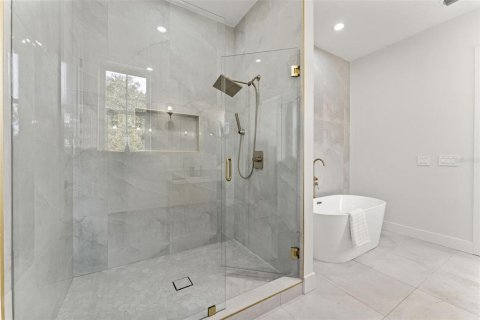 Casa en venta en Seminole, Florida, 4 dormitorios, 249.72 m2 № 2133476 - foto 24