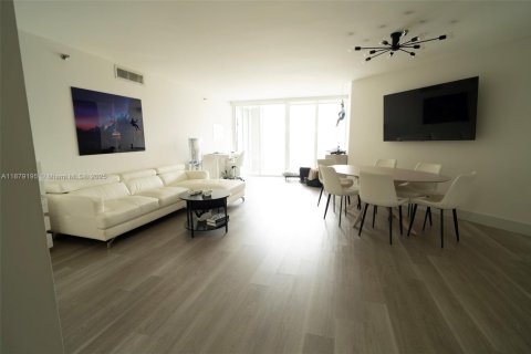 Copropriété à vendre à Miami Beach, Floride: 2 chambres, 114.27 m2 № 1924828 - photo 16