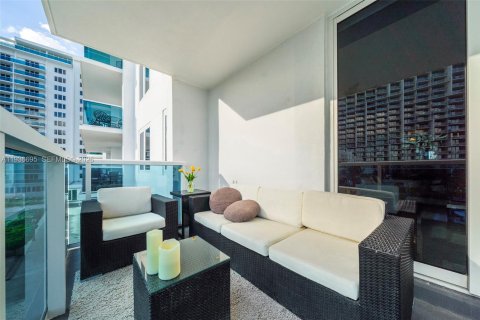 Condominio en alquiler en Miami Beach, Florida, 2 dormitorios, 114.27 m2 № 2062267 - foto 27