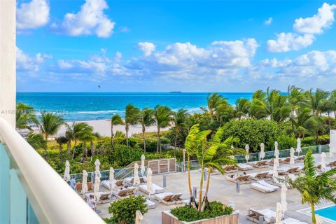 Condominio en alquiler en Miami Beach, Florida, 2 dormitorios, 114.27 m2 № 2062267 - foto 22