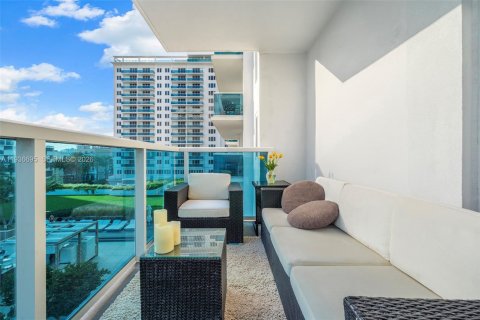 Condominio en alquiler en Miami Beach, Florida, 2 dormitorios, 114.27 m2 № 2062267 - foto 28