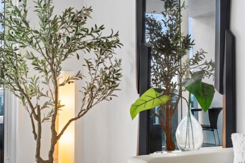 Condominio en alquiler en Miami Beach, Florida, 2 dormitorios, 114.27 m2 № 2062267 - foto 17