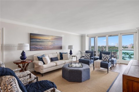 Condominio en venta en Fort Lauderdale, Florida, 2 dormitorios, 140.56 m2 № 1968541 - foto 17