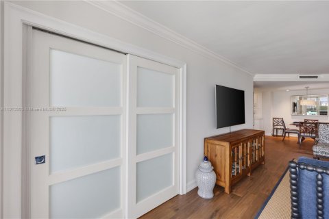 Condominio en venta en Fort Lauderdale, Florida, 2 dormitorios, 140.56 m2 № 1968541 - foto 22