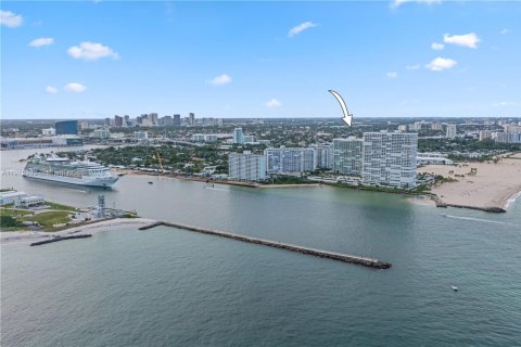 Condominio en venta en Fort Lauderdale, Florida, 2 dormitorios, 140.56 m2 № 1968541 - foto 7