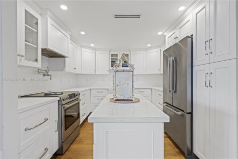 Condominio en venta en Fort Lauderdale, Florida, 2 dormitorios, 140.56 m2 № 1968541 - foto 30