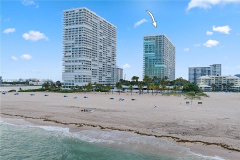 Condominio en venta en Fort Lauderdale, Florida, 2 dormitorios, 140.56 m2 № 1968541 - foto 3