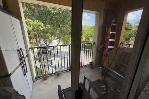 Снять в аренду кондоминиум в Мирамар, Флорида 1 спальня, 67.45м2, № 1888273 - фото 18