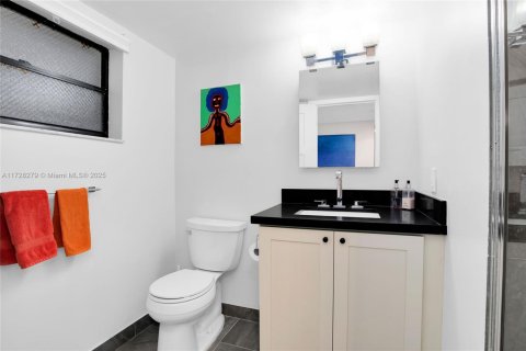 Купить кондоминиум в Майами-Бич, Флорида 2 спальни, 80.55м2, № 1985373 - фото 14