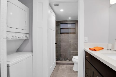 Купить кондоминиум в Майами-Бич, Флорида 2 спальни, 80.55м2, № 1985373 - фото 11