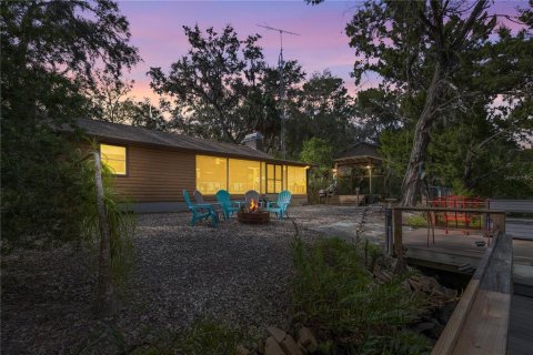 Villa ou maison à Homosassa, Floride 3 chambres, 155.7 m2 № 2414921