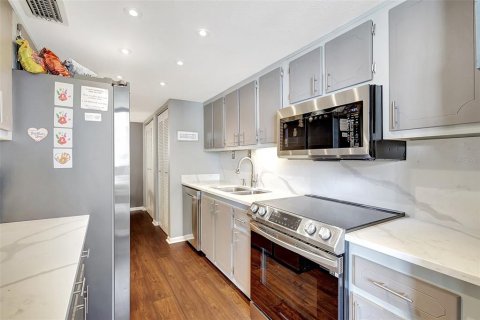 Купить кондоминиум в Клируотер, Флорида 5 комнат, 125.42м2, № 1570492 - фото 3