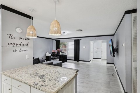 Villa ou maison à vendre à Sunrise, Floride: 3 chambres, 134.71 m2 № 1951246 - photo 15