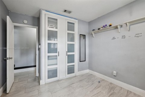 Villa ou maison à vendre à Sunrise, Floride: 3 chambres, 134.71 m2 № 1951246 - photo 24