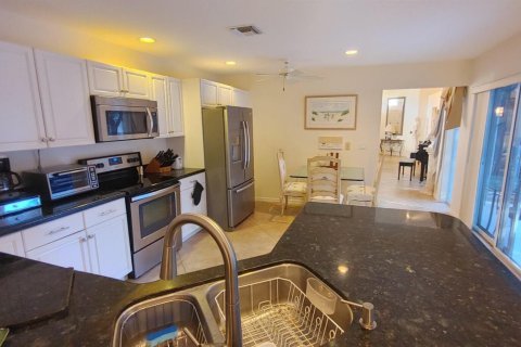 Casa en venta en Jupiter, Florida, 2 dormitorios, 228.26 m2 № 2188014 - foto 7